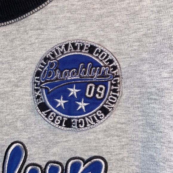 Nearly new Baseball Tee-shirt - Picture 4 of 13